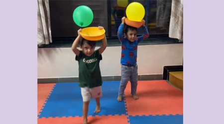 Carry and Drop Balloon on Head